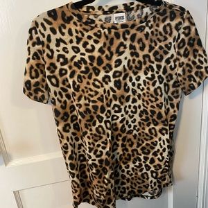 Cheetah t shirt